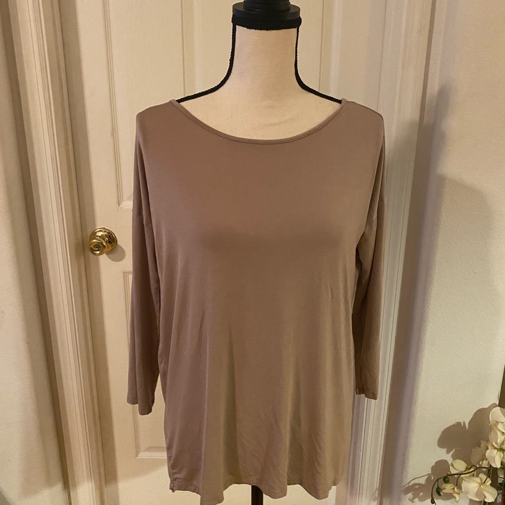 Beige High-Low Long Sleeve Top Size Lg